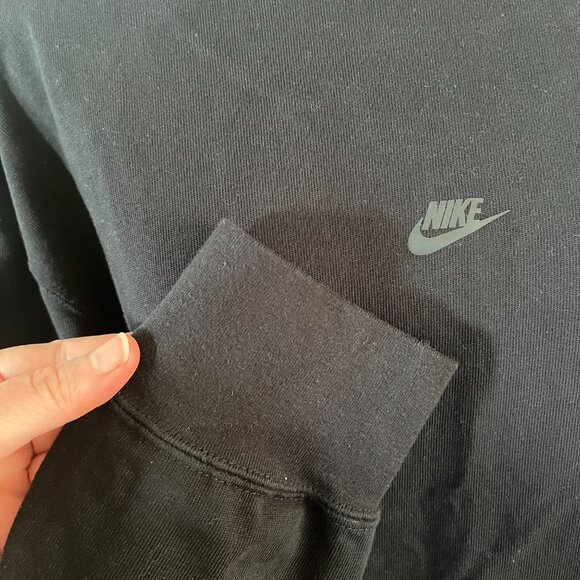 Nike Sz L Sportswear Premium Essentials Mock Neck Shirt Zipper Pocket - Picture 5 of 8